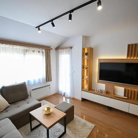 Fortuna Lux Apartment